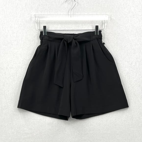 LULULEMON Noir Short 5.5” Womens 4 Black High Rise Pleated Elastic Tie Waist - Picture 3 of 14